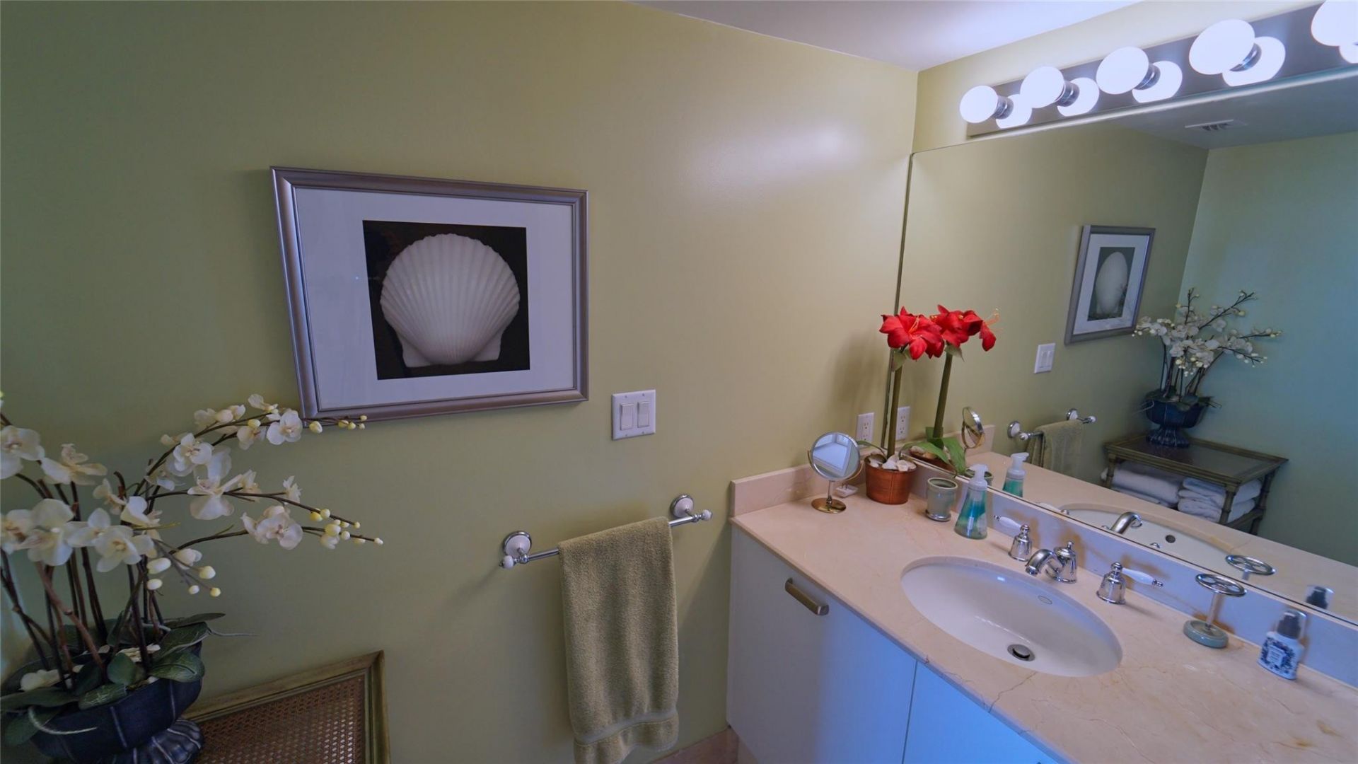 2011 N Ocean Boulevard, Unit 1606, Fort Lauderdale, FL 33305 Photo