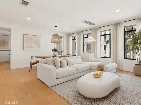 5625 Crescent Park W, Unit 207, Playa Vista, CA 90094