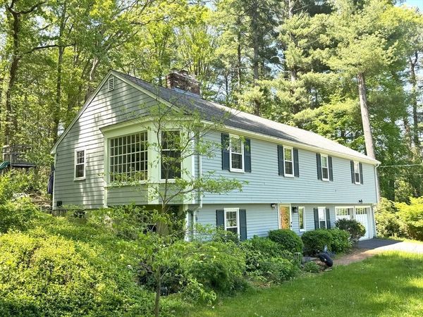 10 Meadowview Rd, Wayland, MA 01778
