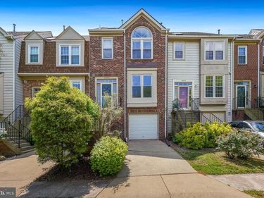 46934 TRUMPET CIRCLE, STERLING, VA 20164