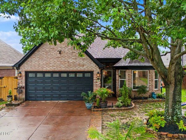 5901 Steffani Drive, Southaven, MS 38671