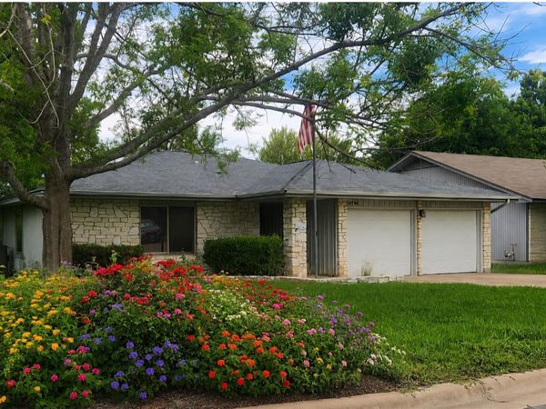 1106 Nottingham Hill RD, Round Rock, TX 78664
