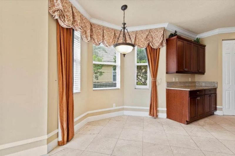 2335 NW Via Della Court, Port Saint Lucie, FL 34986 Photo