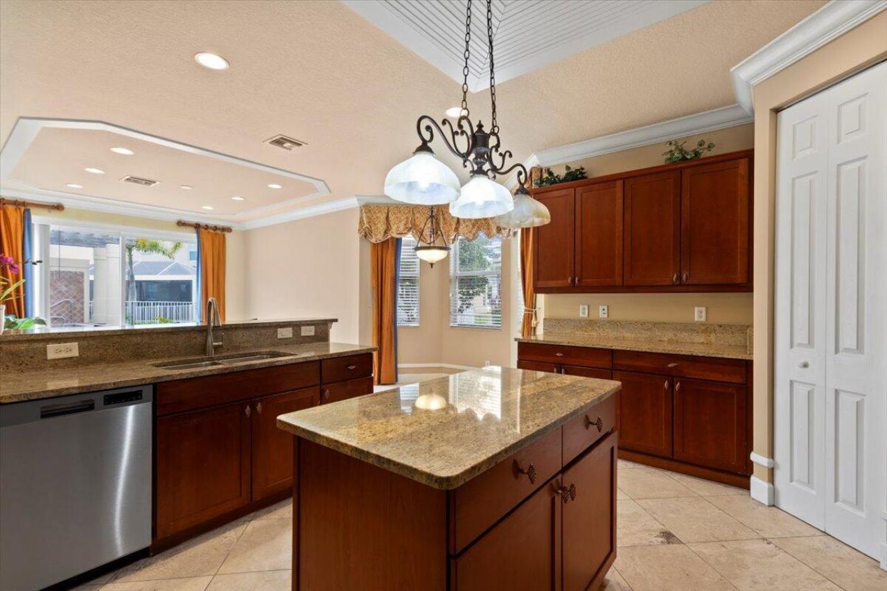 2335 NW Via Della Court, Port Saint Lucie, FL 34986 Photo