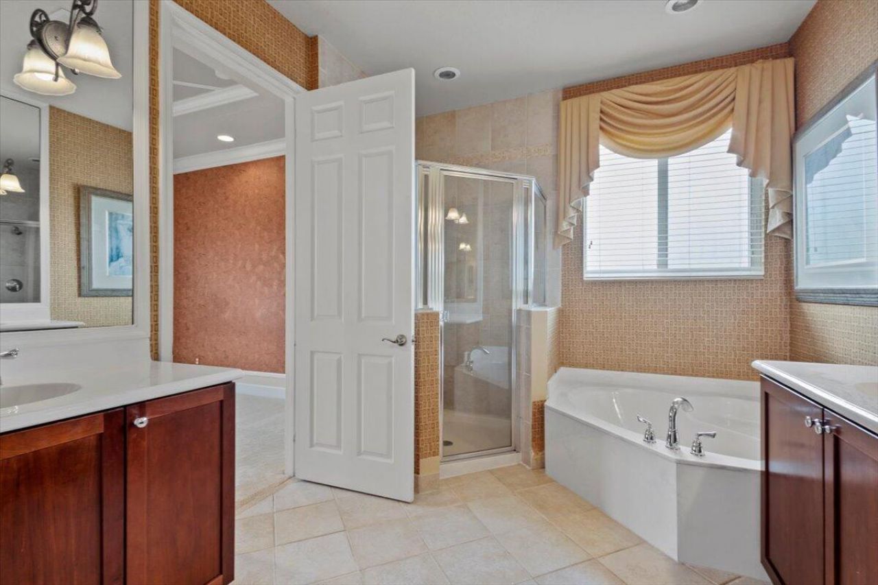 2335 NW Via Della Court, Port Saint Lucie, FL 34986 Photo