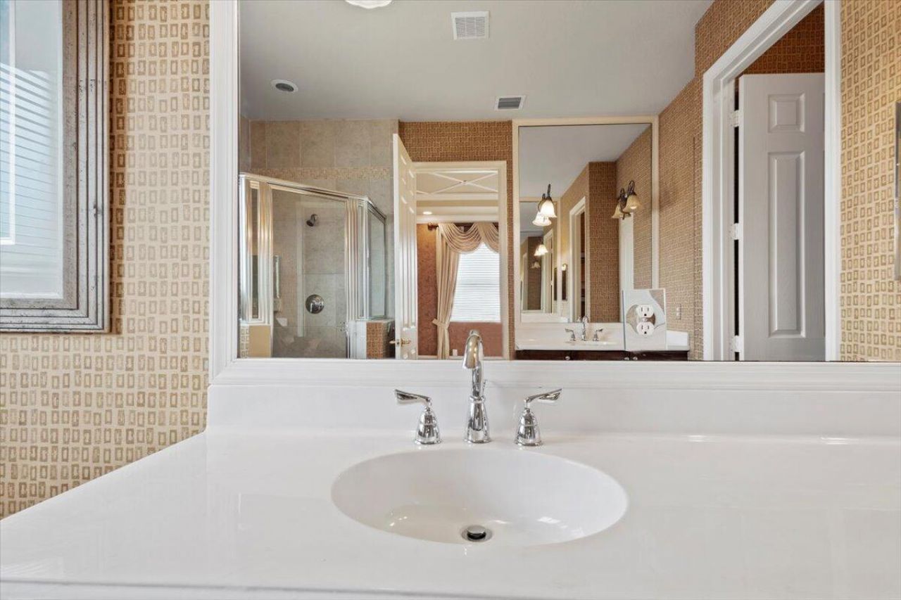 2335 NW Via Della Court, Port Saint Lucie, FL 34986 Photo