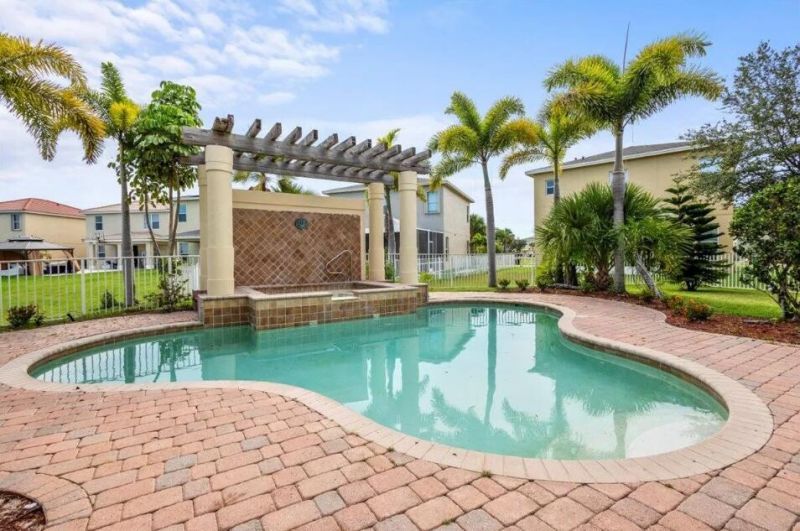 2335 NW Via Della Court, Port Saint Lucie, FL 34986 Photo