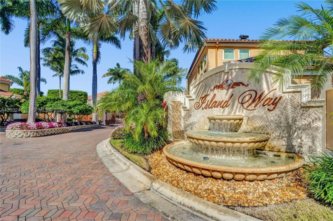 3718 NE 208th St , Unit 3718, Aventura, FL 33180 Photo