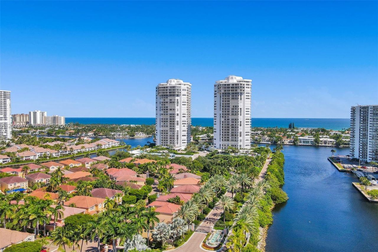 3718 NE 208th St , Unit 3718, Aventura, FL 33180 Photo