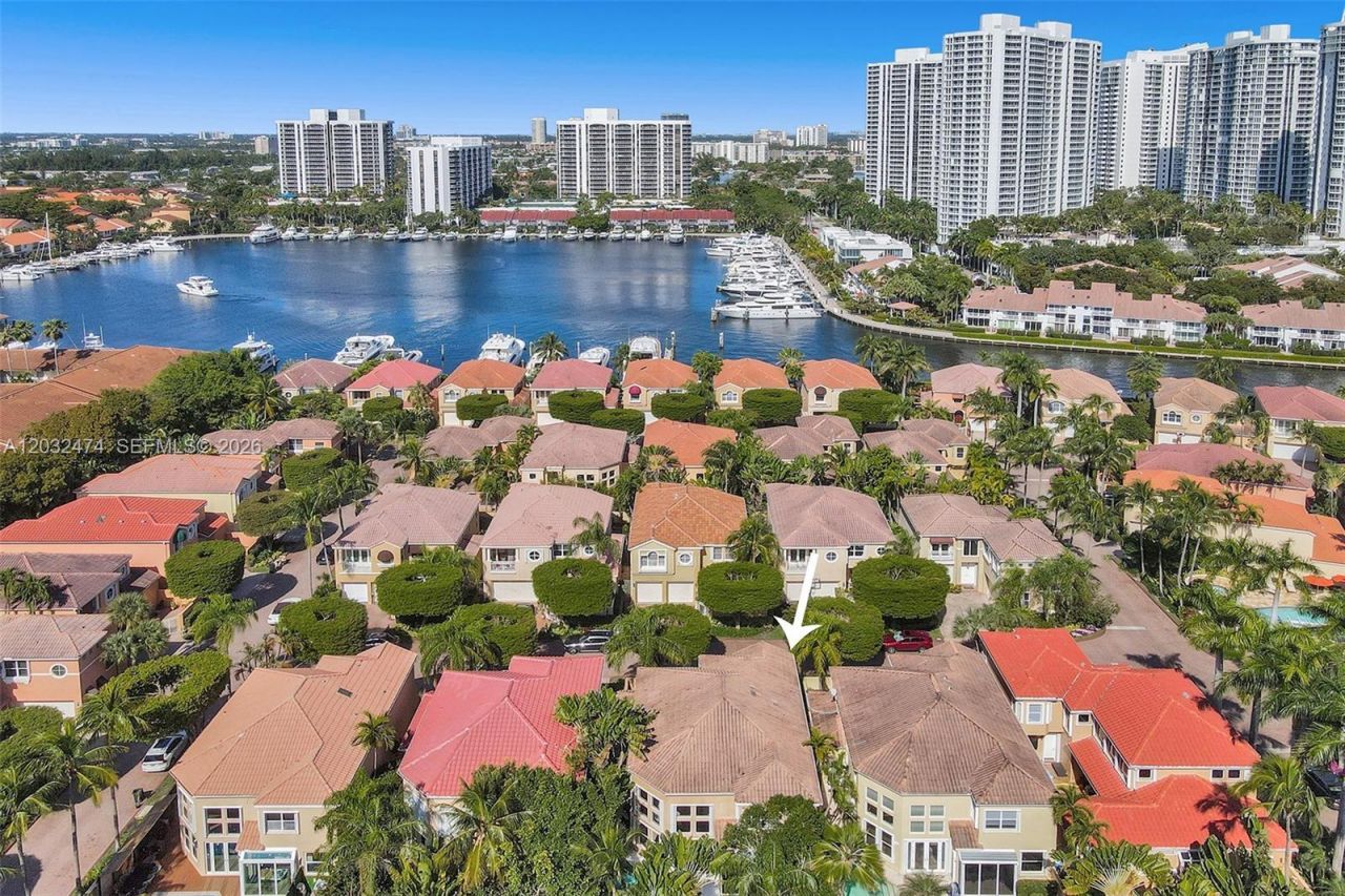 3718 NE 208th St , Unit 3718, Aventura, FL 33180 Photo