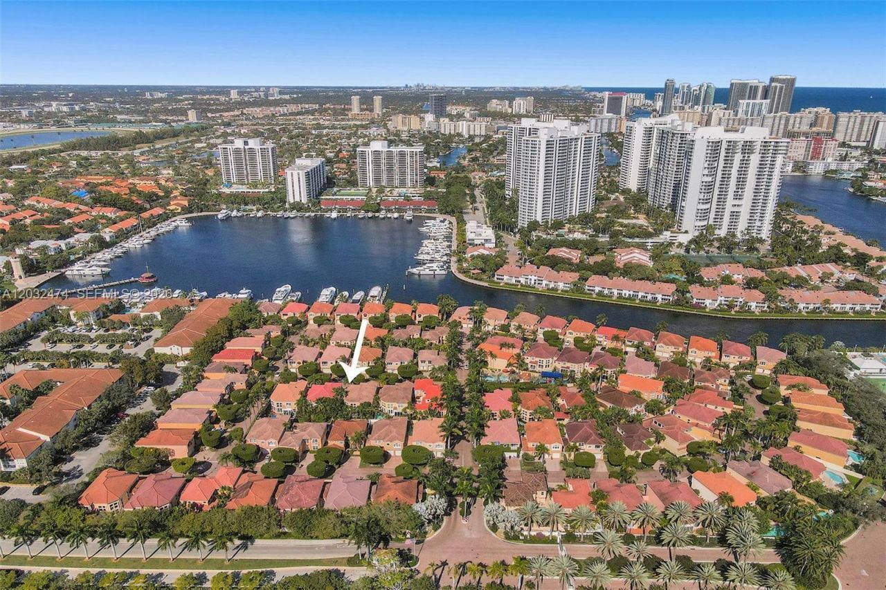 3718 NE 208th St , Unit 3718, Aventura, FL 33180 Photo