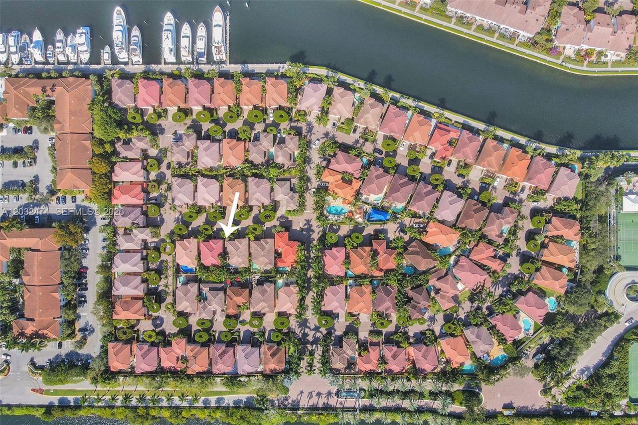 3718 NE 208th St , Unit 3718, Aventura, FL 33180 Photo