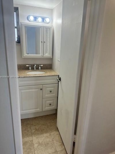 Please Call For Address, Unit 302, Miami, FL 33172 Photo