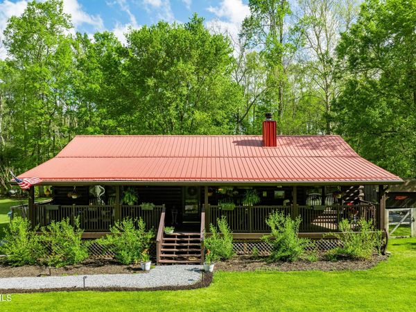 135 Grindstaff Hollow Road, Elizabethton, TN 37643