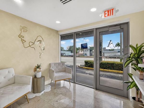 Null Null Avenue, Miami, FL 33188