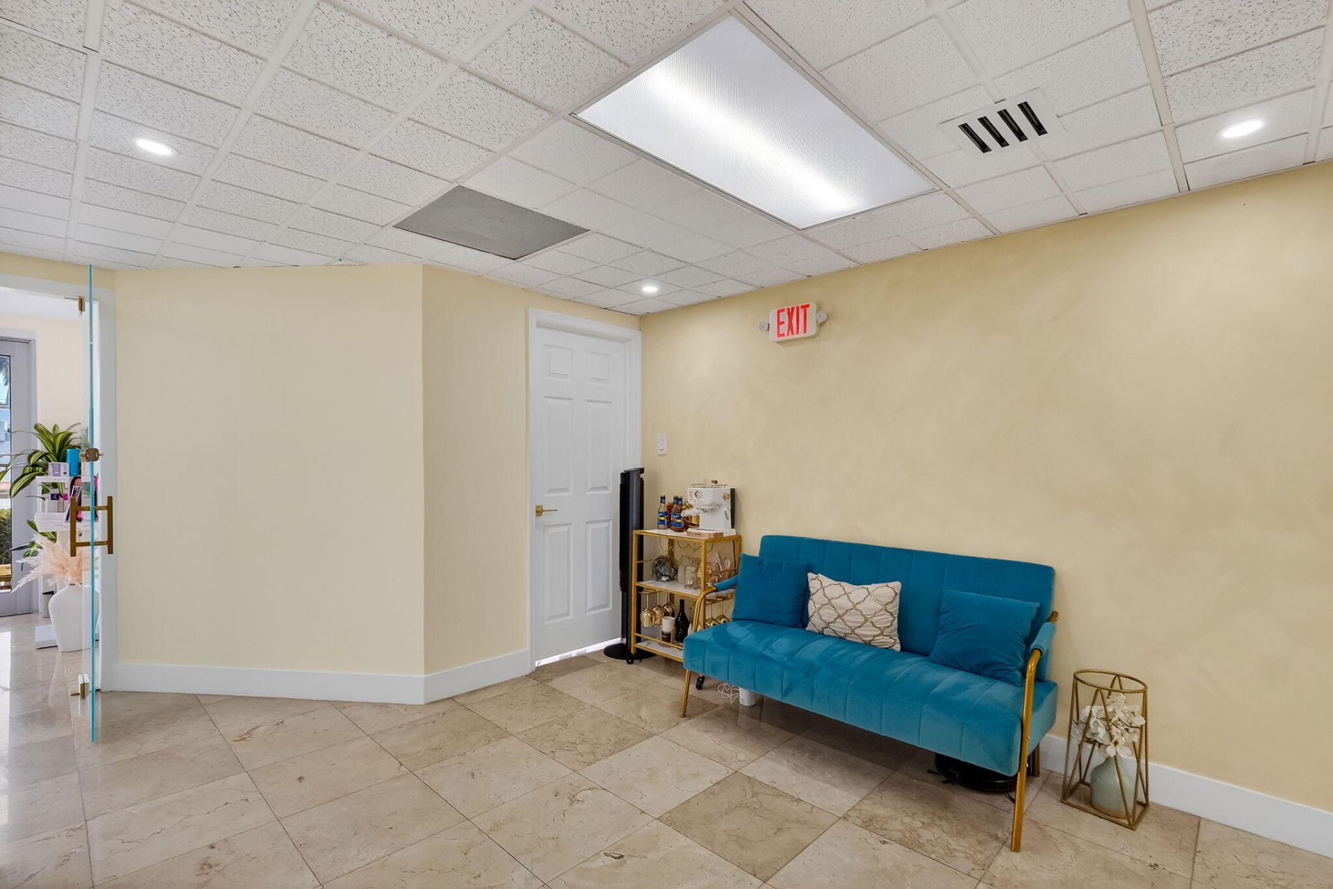 Null Null Avenue, Miami, FL 33188 Photo