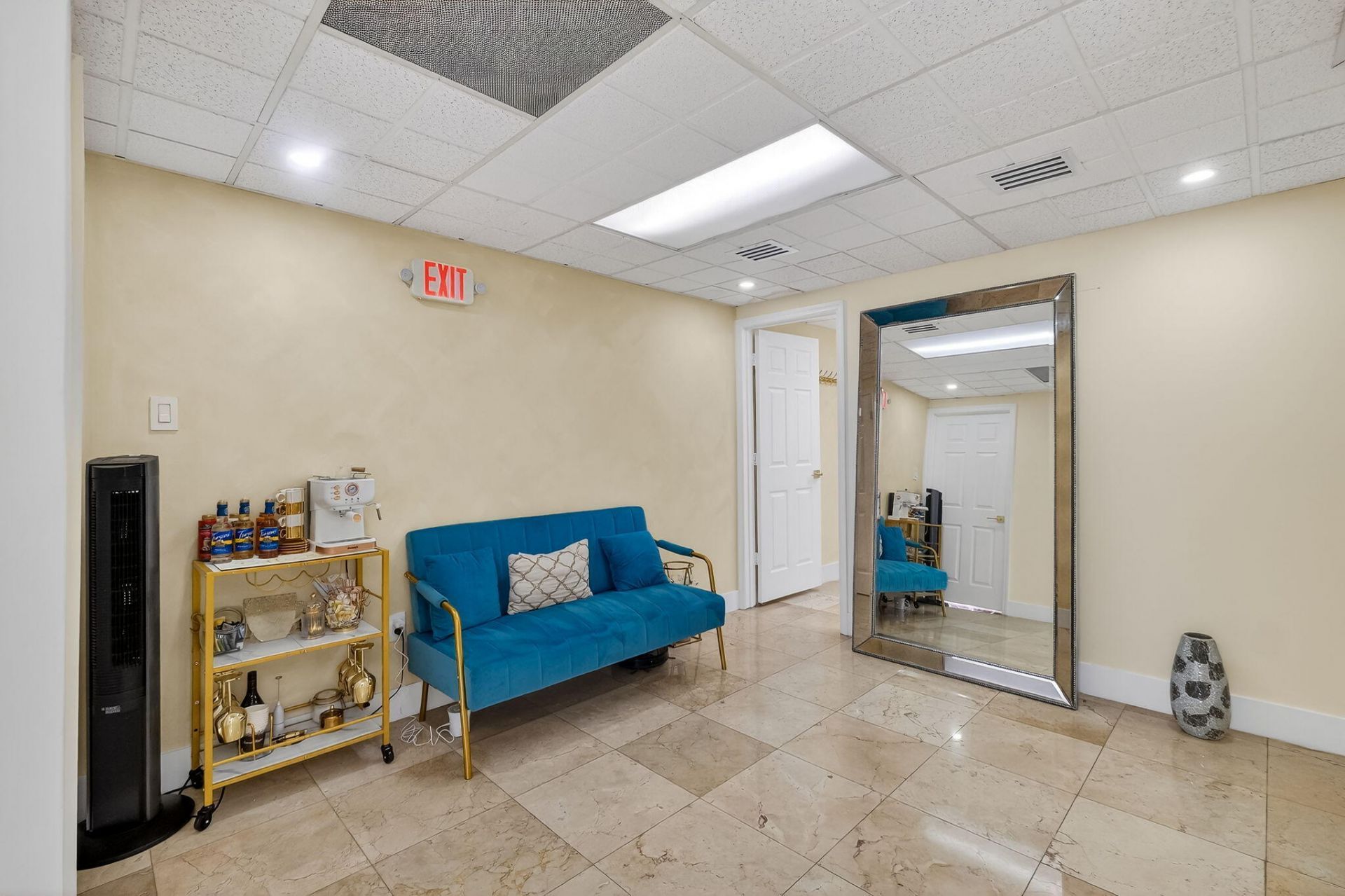 Null Null Avenue, Miami, FL 33188 Photo