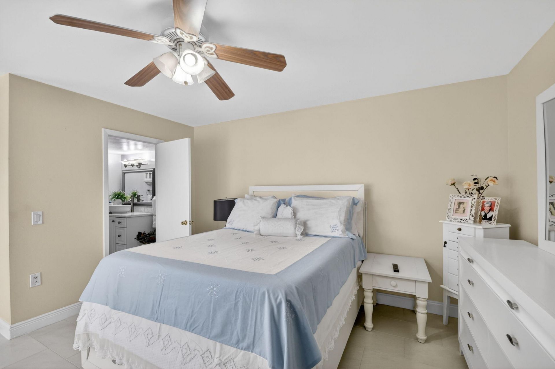 315 3rd Way, West Palm Beach, FL 33407 Photo