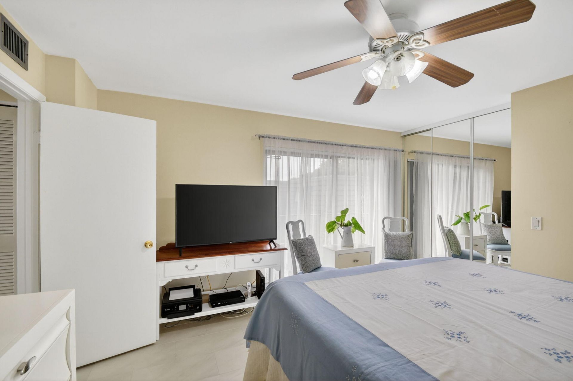 315 3rd Way, West Palm Beach, FL 33407 Photo