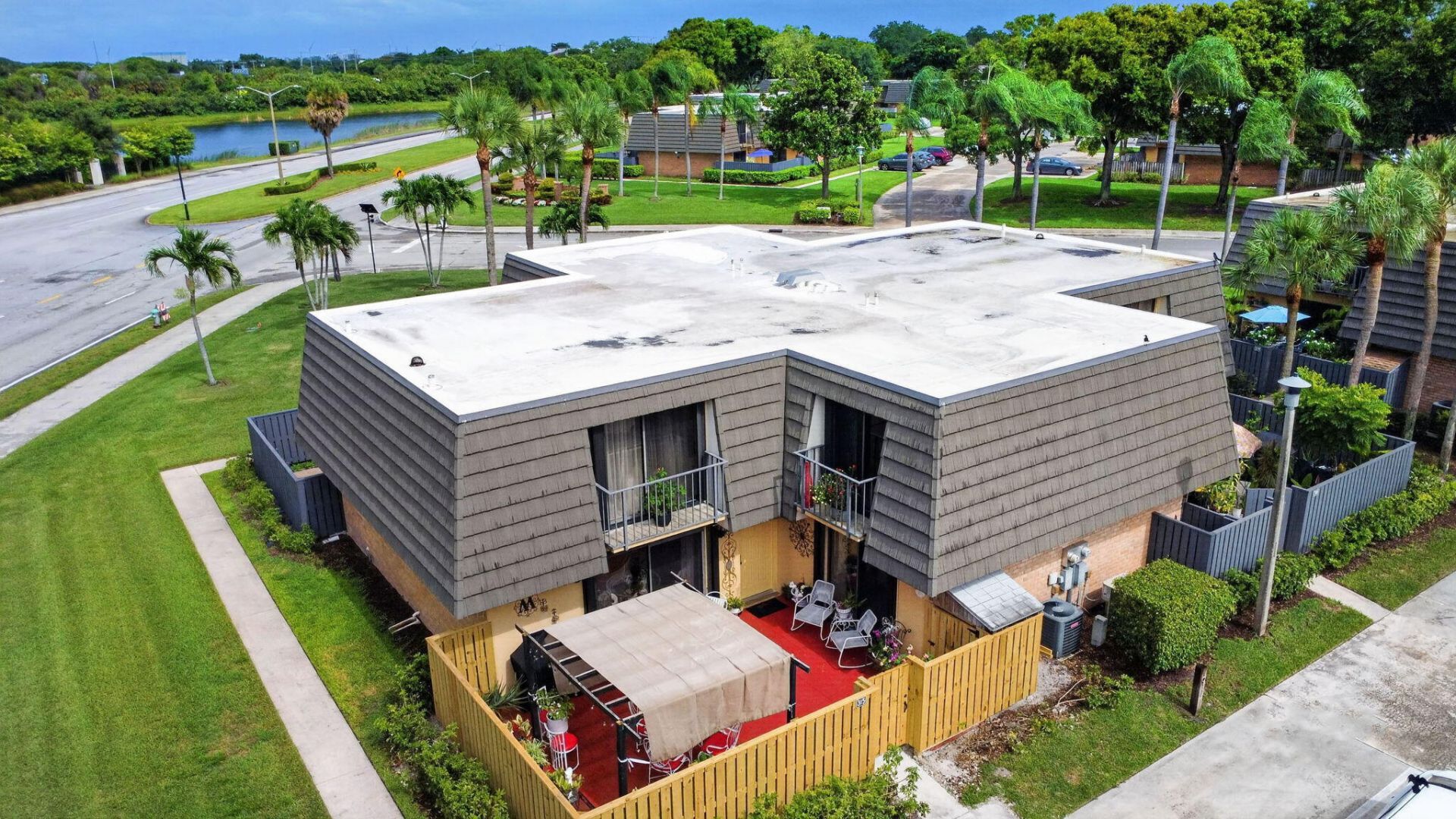 315 3rd Way, West Palm Beach, FL 33407 Photo