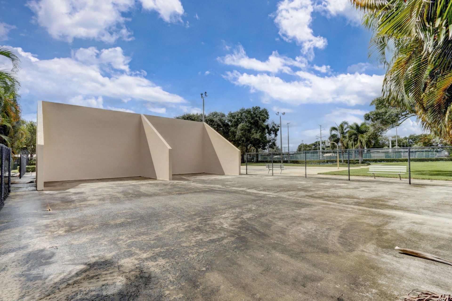 315 3rd Way, West Palm Beach, FL 33407 Photo