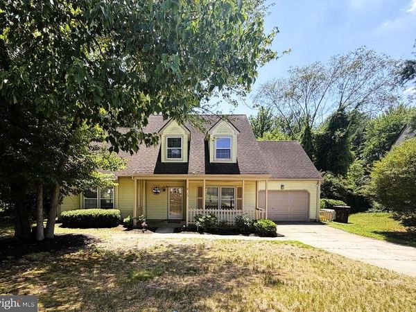 29 ARGYLE AVENUE, BLACKWOOD, NJ 08012