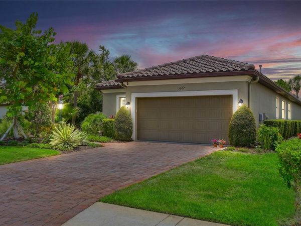 5007 SERATA DRIVE , BRADENTON, FL 34211