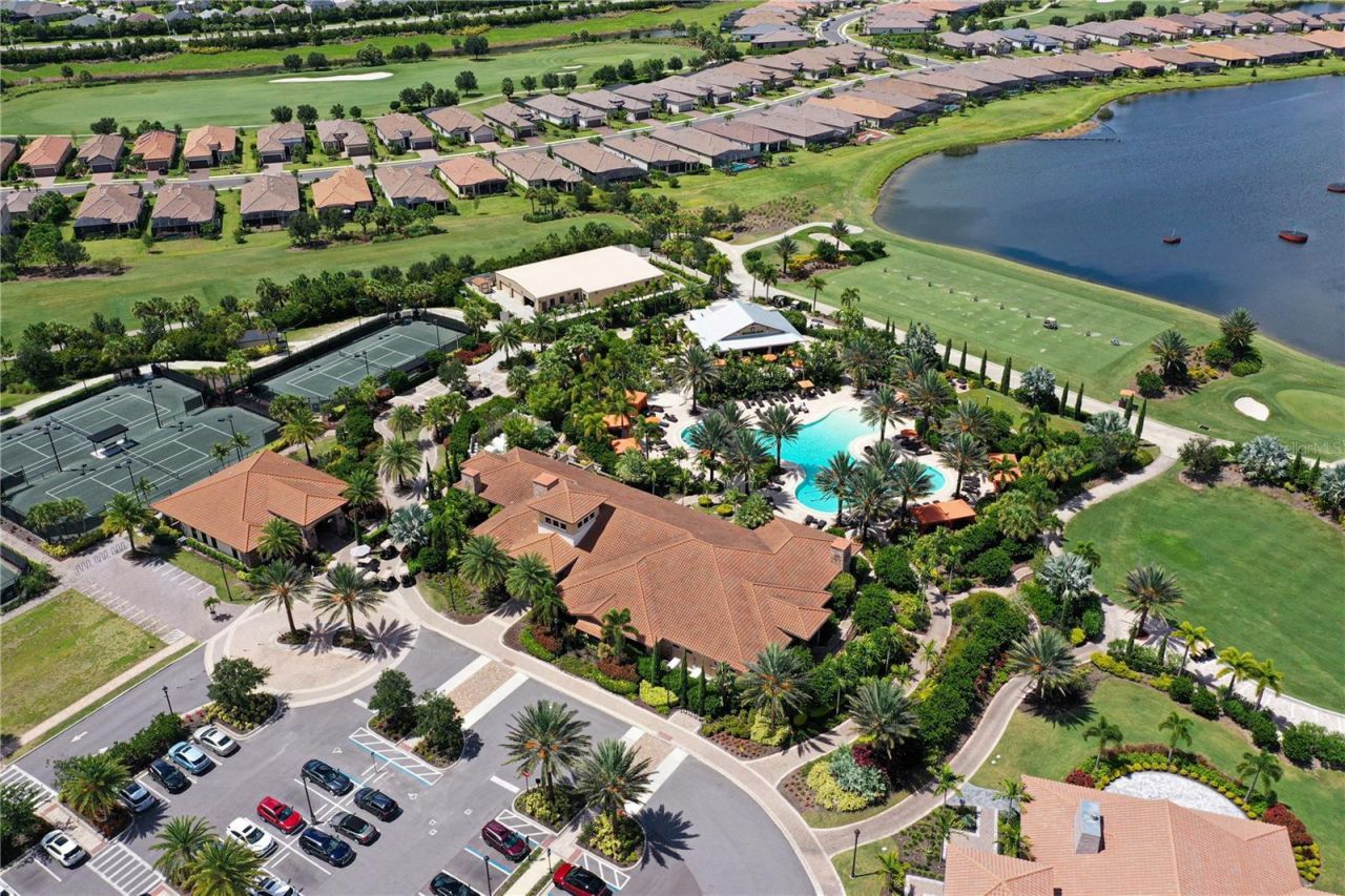 5007 Serata Drive, Bradenton, FL 34211 Photo