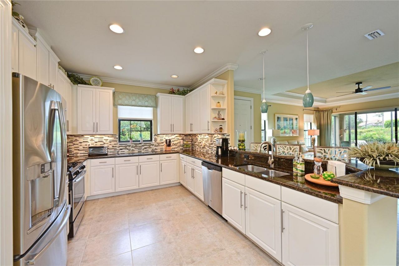 5007 Serata Drive, Bradenton, FL 34211 Photo