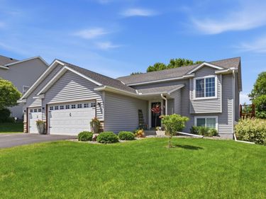 406 Greenway Drive, Delano, MN 55328
