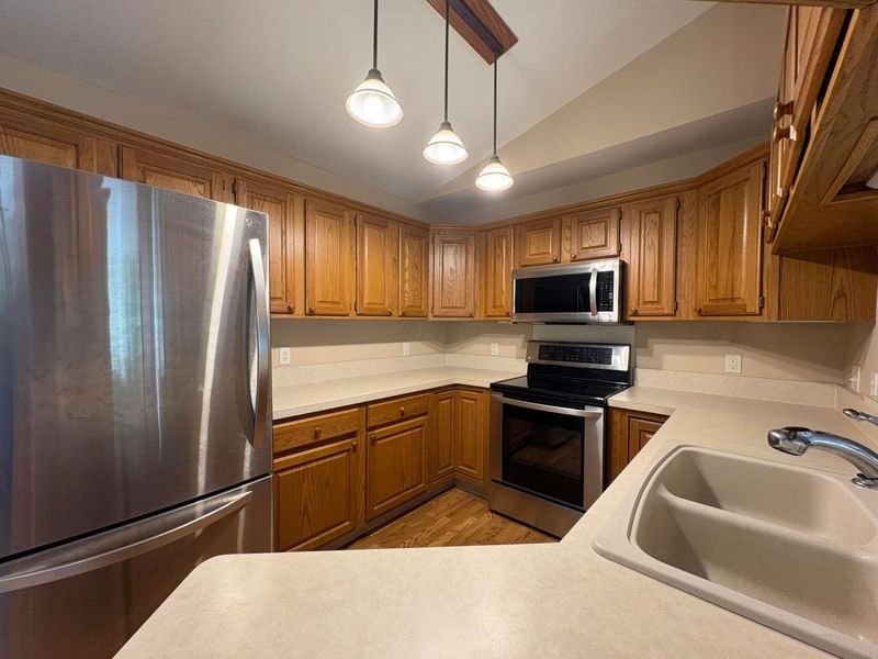 4560 Whittington Drive, Groveport, OH 43125 Photo 10