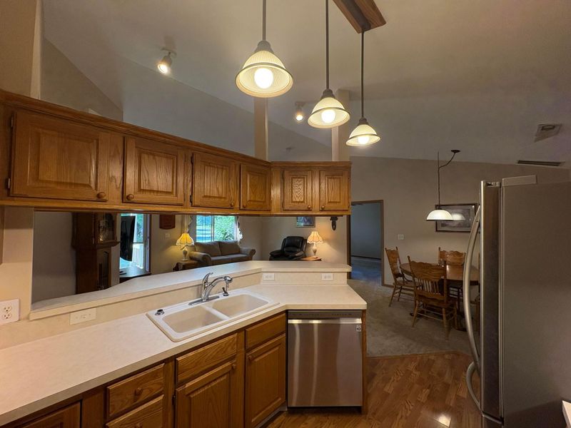 4560 Whittington Drive, Groveport, OH 43125 Photo 12