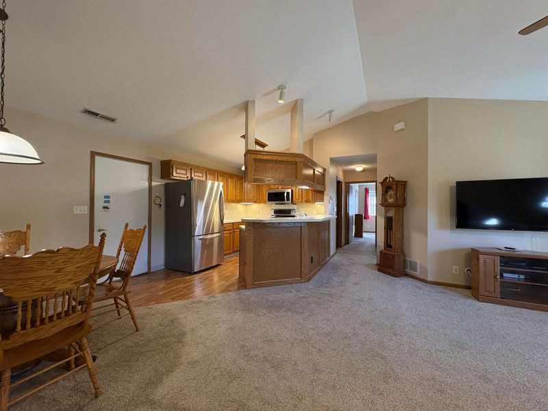 4560 Whittington Drive, Groveport, OH 43125 Photo 17
