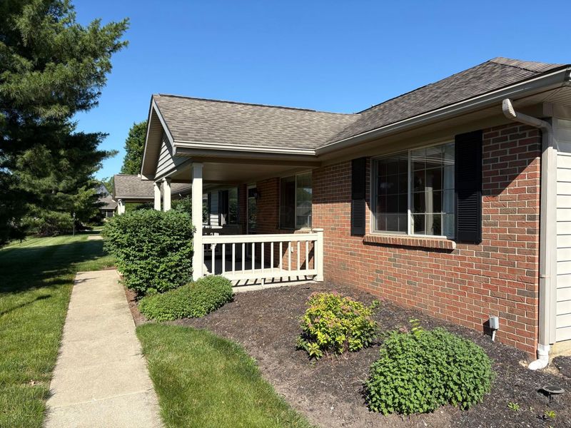4560 Whittington Drive, Groveport, OH 43125 Photo 4