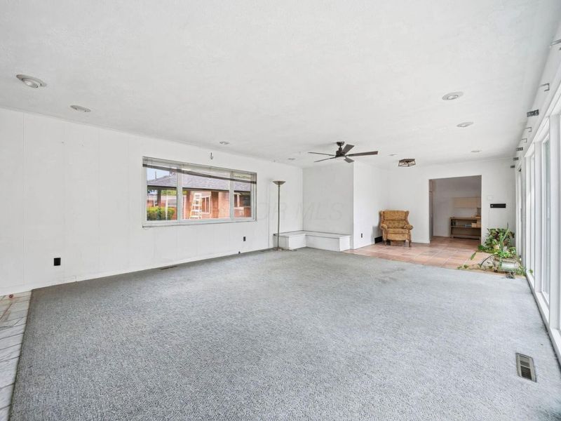 1479 Devonhurst Drive , Columbus, OH 43232 Photo 19