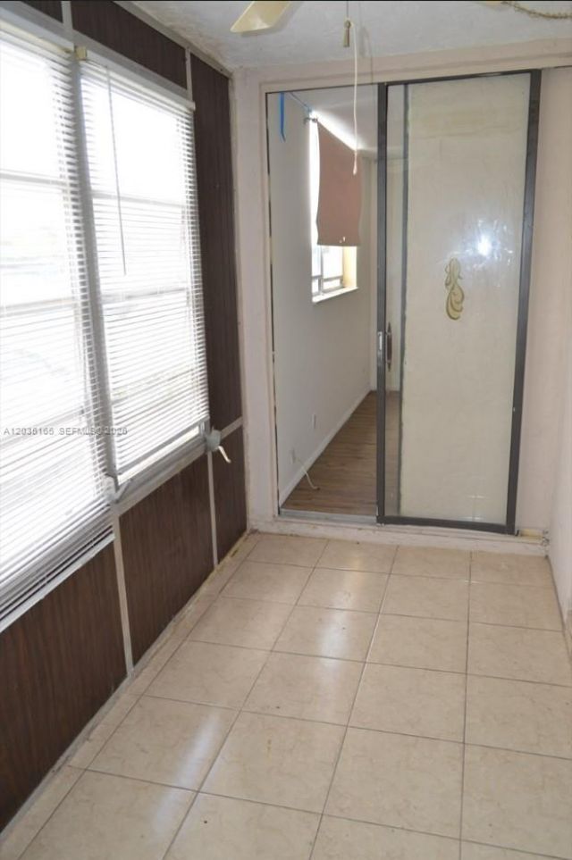 2821 Somerset Dr, Unit 117, Lauderdale Lakes, FL 33311 Photo