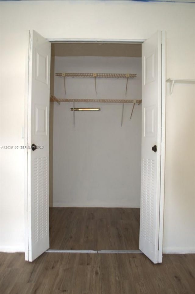 2821 Somerset Dr, Unit 117, Lauderdale Lakes, FL 33311 Photo