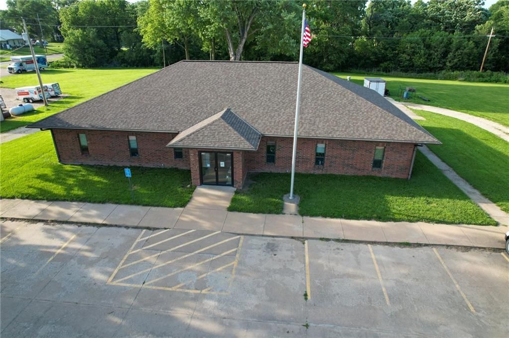 114 Fox Street, Council Grove, KS 66846 Main Photo