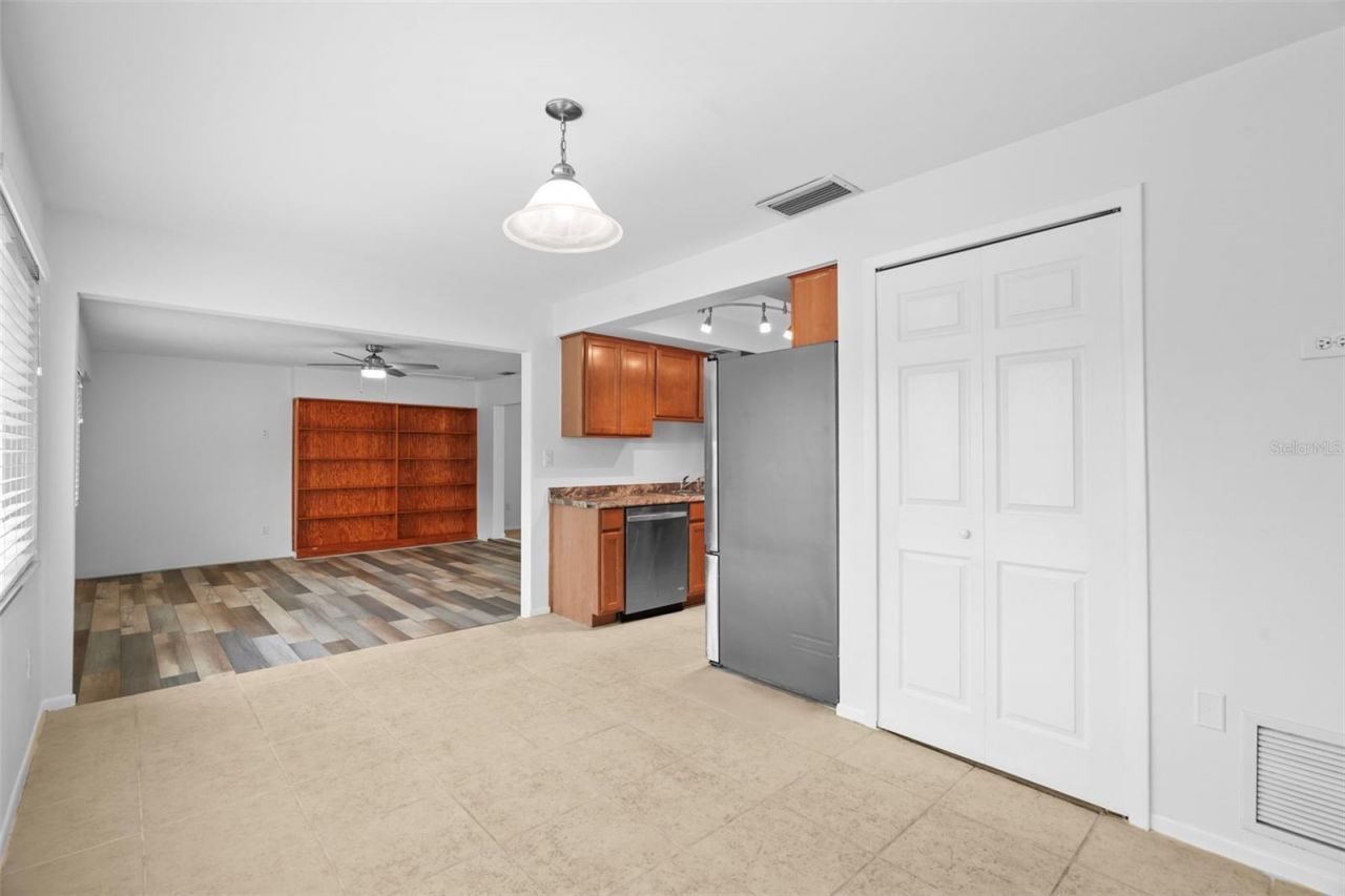 2169 Pine Ridge Drive , Clearwater, FL 33763 Photo