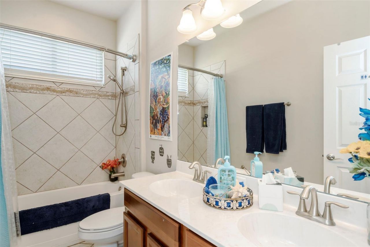 2307 Silver Trumpet Court , Valrico, FL 33594 Photo