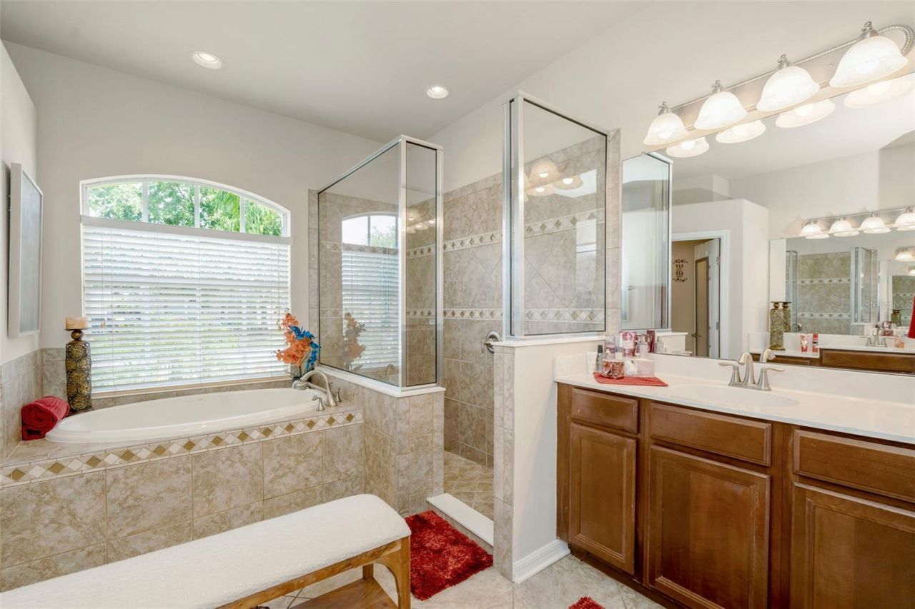 2307 Silver Trumpet Court , Valrico, FL 33594 Photo