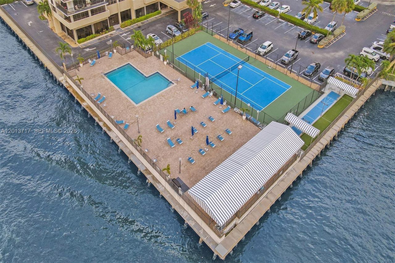 2017 S Ocean Dr , Unit 205, Hallandale Beach, FL 33009 Photo