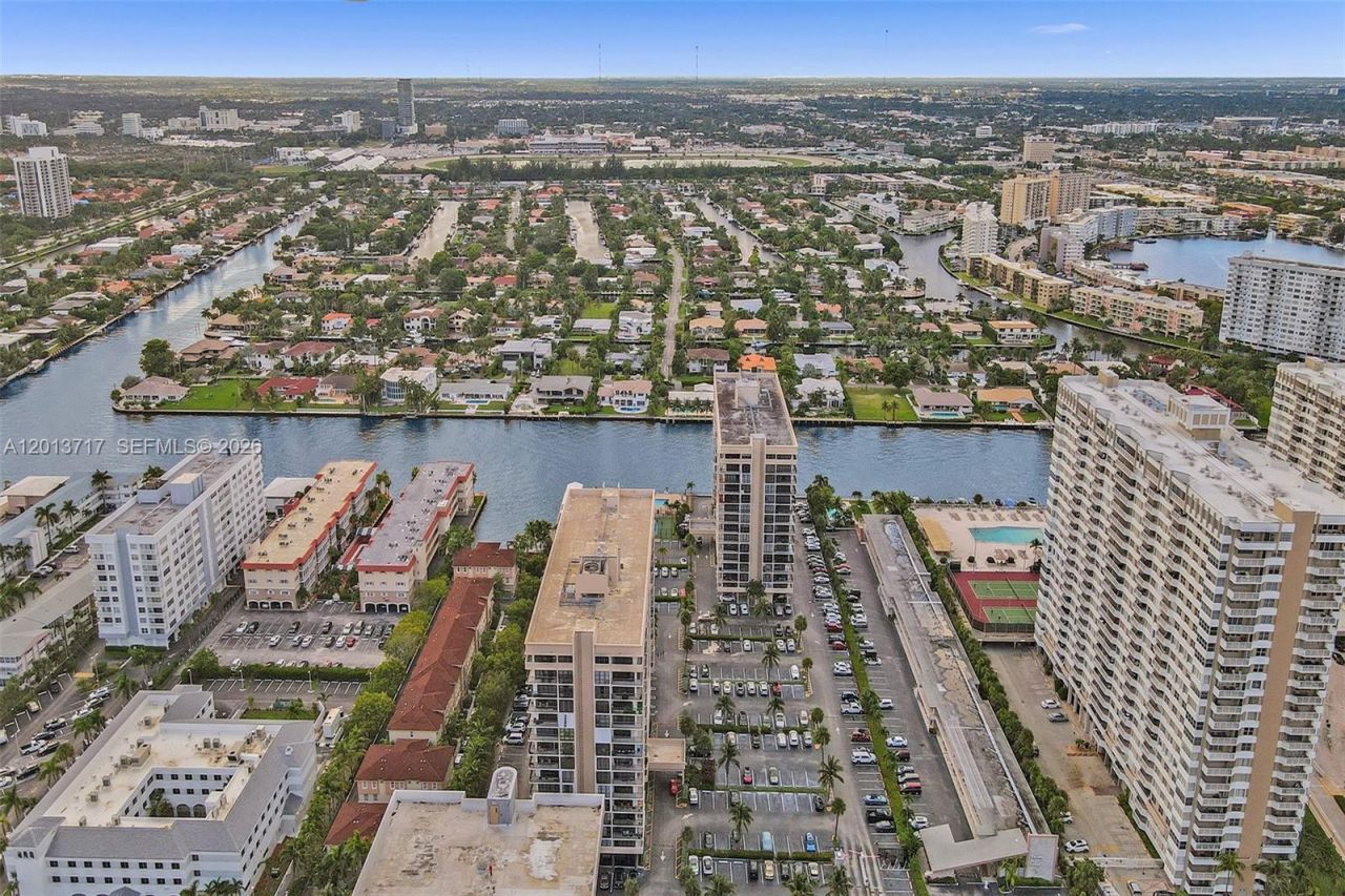 2017 S Ocean Dr , Unit 205, Hallandale Beach, FL 33009 Photo
