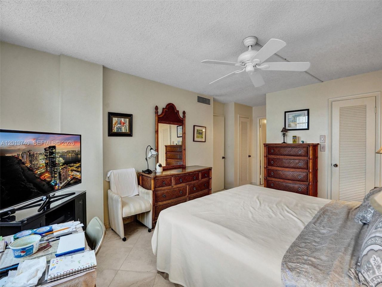 3113 S Ocean Dr , Unit 710, Hallandale Beach, FL 33009 Photo