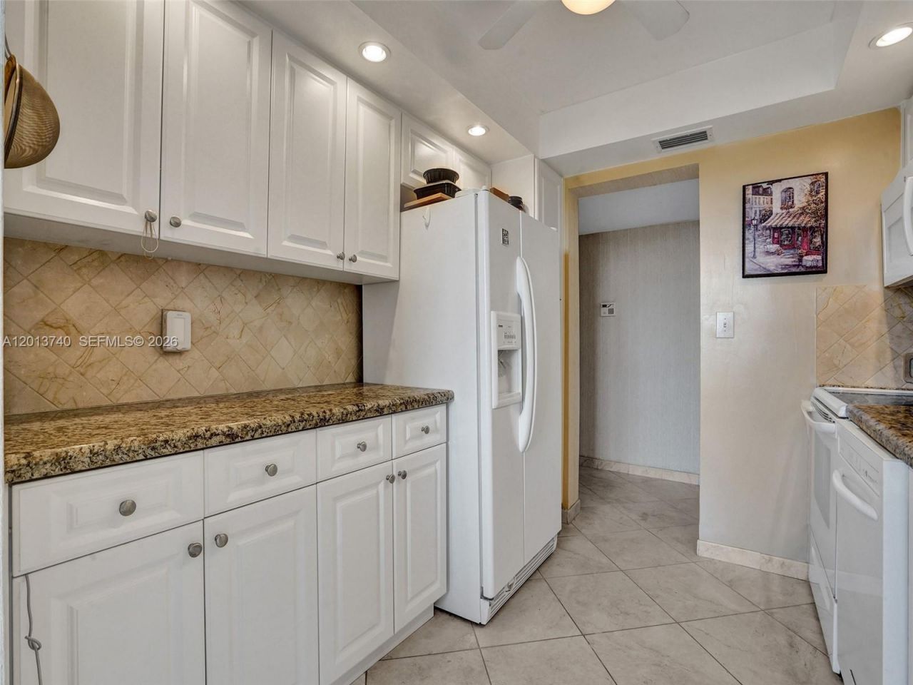 3113 S Ocean Dr , Unit 710, Hallandale Beach, FL 33009 Photo