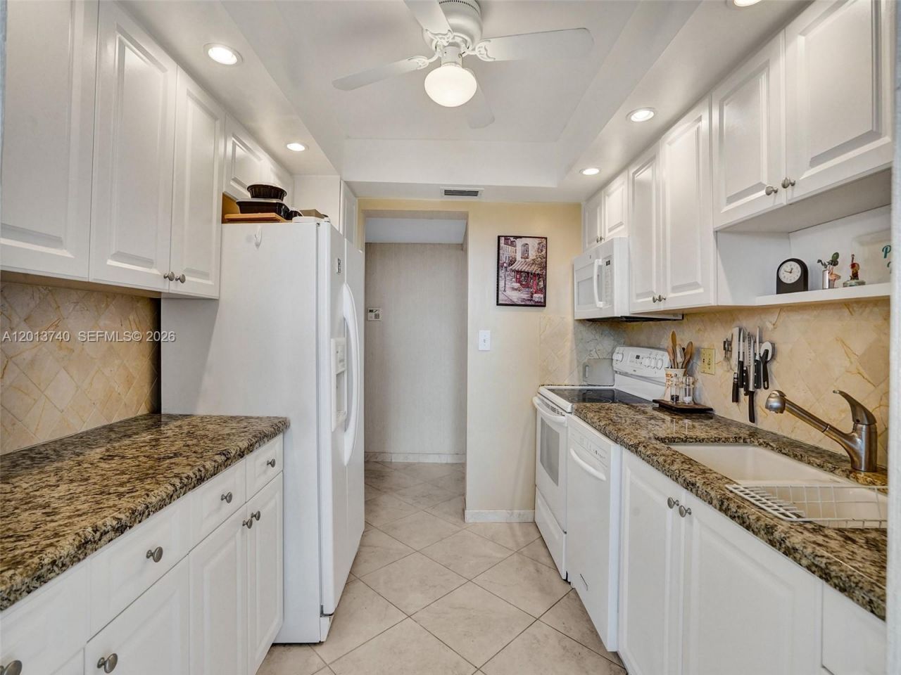 3113 S Ocean Dr , Unit 710, Hallandale Beach, FL 33009 Photo