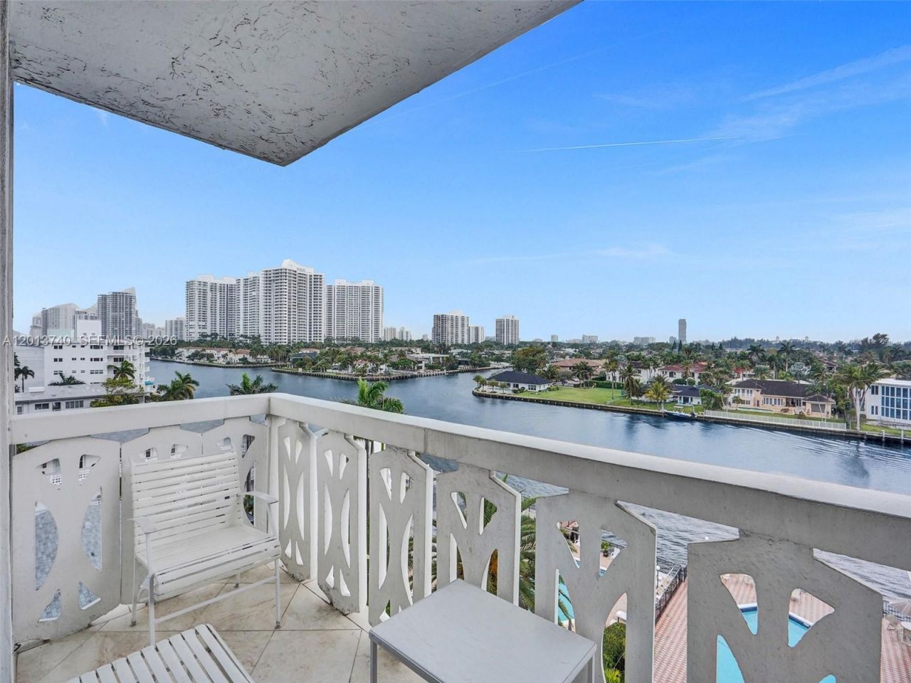3113 S Ocean Dr , Unit 710, Hallandale Beach, FL 33009 Photo