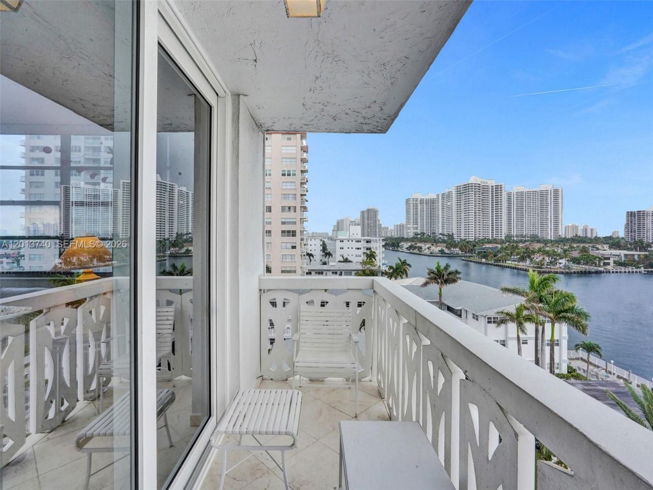 3113 S Ocean Dr , Unit 710, Hallandale Beach, FL 33009 Photo