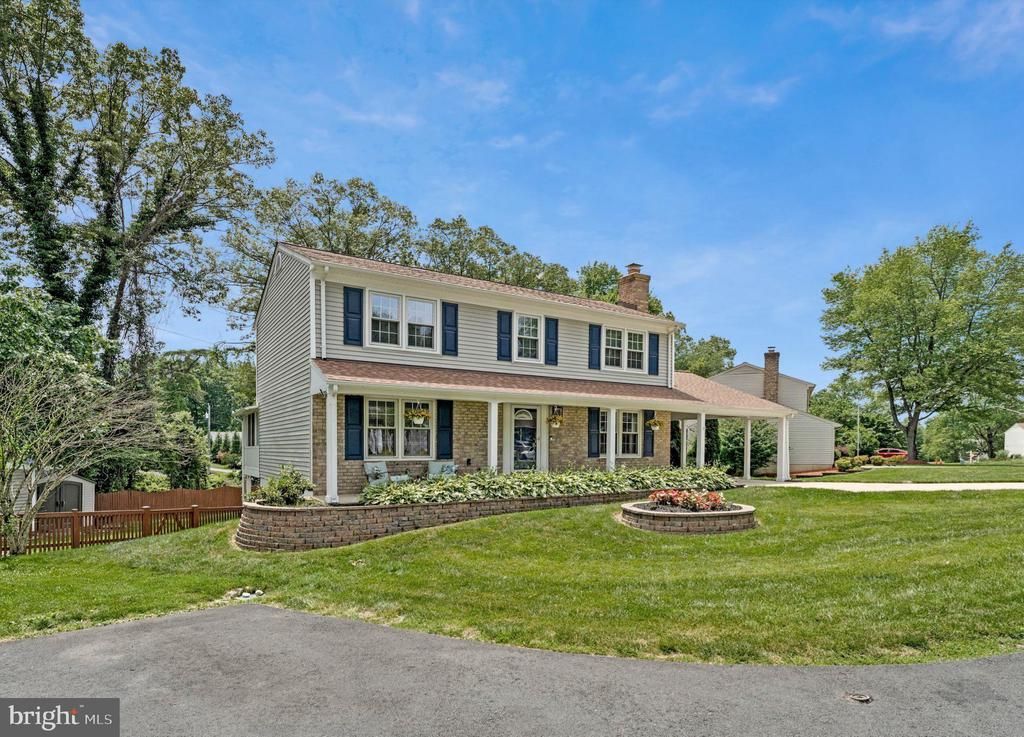 5636 Fort Corloran Drive, Burke, VA 22015 Main Photo