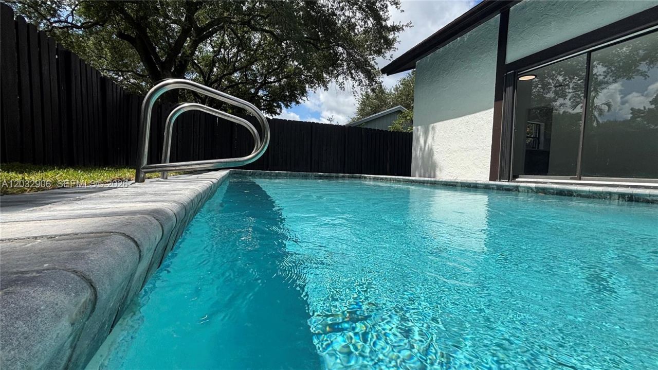 49 Forest Cir, Cooper City, FL 33026 Photo